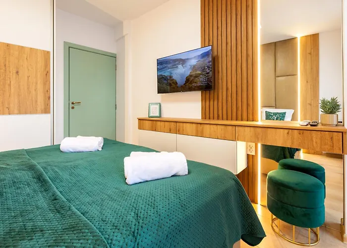 Evergreen 301 - Luxury Near Gondola Apartman